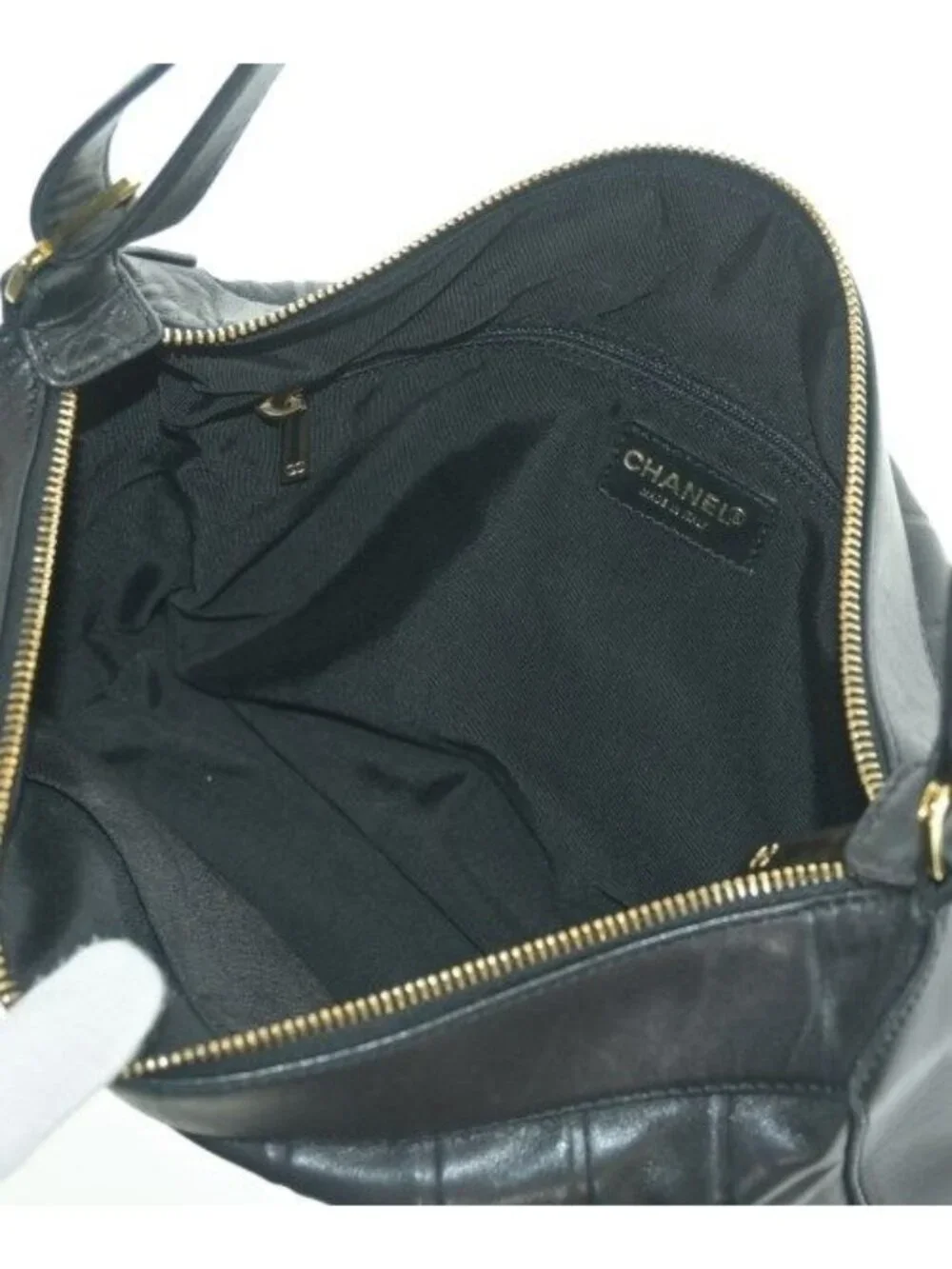 ★SOLD★ Chanel Shoulder Bag Black - Picture 3 of 10